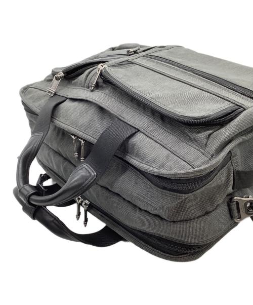 TUMI（トゥミ）TUMI (トゥミ) ビジネスバッグ グレーの古着・服飾アイテム