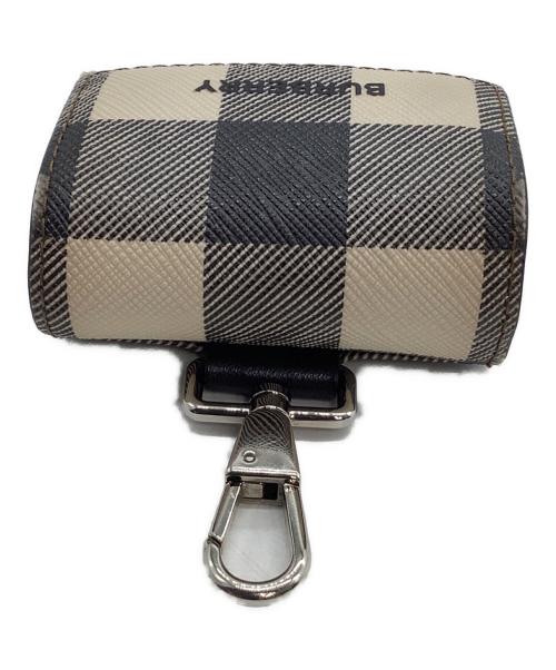 BURBERRY（バーバリー）BURBERRY (バーバリー) イヤホンケース チェック ベージュの古着・服飾アイテム