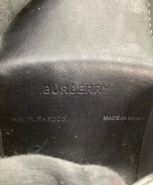 BURBERRY（バーバリー）BURBERRY (バーバリー) イヤホンケース チェック ベージュの古着・服飾アイテム