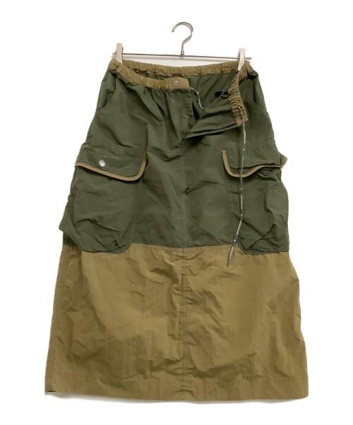 and wander（アンドワンダー）and wander (アンドワンダー) ナイロンスカート ベージュ×カーキ サイズ:Mの古着・服飾アイテム