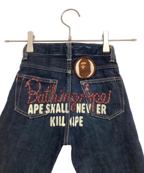 A BATHING APE（アベイシングエイプ）A BATHING APE (アベイシングエイプ) デニムパンツ インディゴ サイズ:110の古着・服飾アイテム
