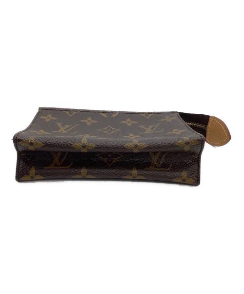 LOUIS VUITTON（ルイ ヴィトン）LOUIS VUITTON (ルイ ヴィトン) ポーチ モノグラム ポシェットトワレット15 ブラウンの古着・服飾アイテム