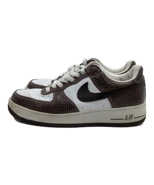 NIKE（ナイキ）NIKE (ナイキ) ローカットスニーカー　Nike AIR FORCE 1 茶蛇 ホワイト×ブラウン サイズ:27の古着・服飾アイテム