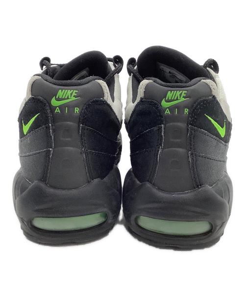 NIKE（ナイキ）NIKE (ナイキ) ローカットスニーカー　	Nike Air Max 95 Essential 'Antifreeze' ブラック×ホワイト サイズ:27.5の古着・服飾アイテム