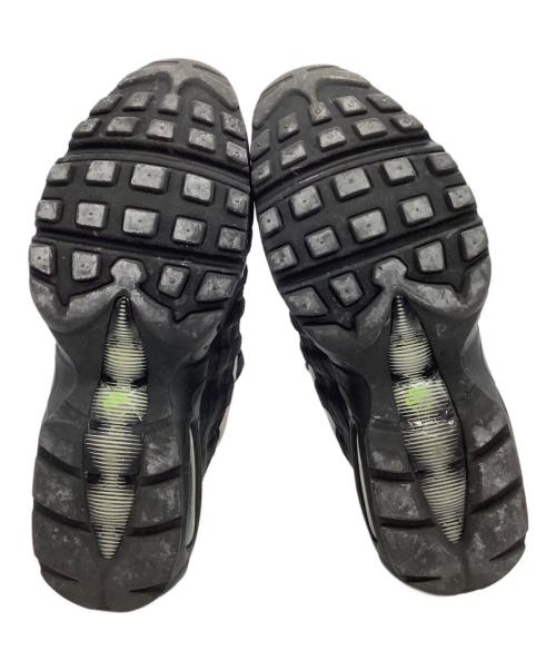 NIKE（ナイキ）NIKE (ナイキ) ローカットスニーカー　	Nike Air Max 95 Essential 'Antifreeze' ブラック×ホワイト サイズ:27.5の古着・服飾アイテム