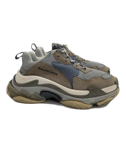 BALENCIAGA（バレンシアガ）BALENCIAGA (バレンシアガ) スニーカー　triple S グレー×ベージュ サイズ:26の古着・服飾アイテム