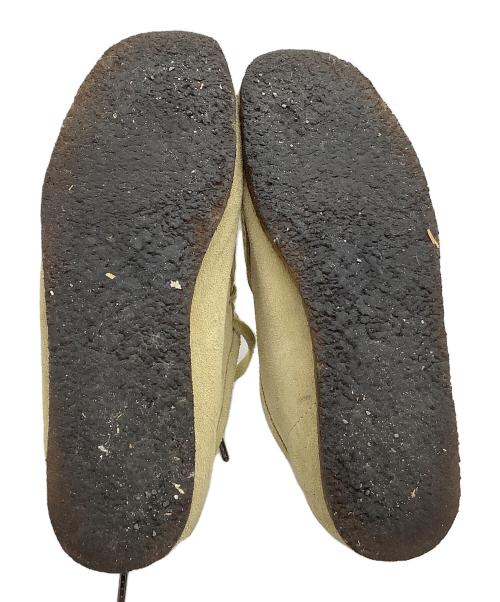 CLARKS ORIGINALS（クラークス オリジナルズ）CLARKS ORIGINALS (クラークス オリジナルズ) ワラビーシューズ ベージュ サイズ:26.5の古着・服飾アイテム