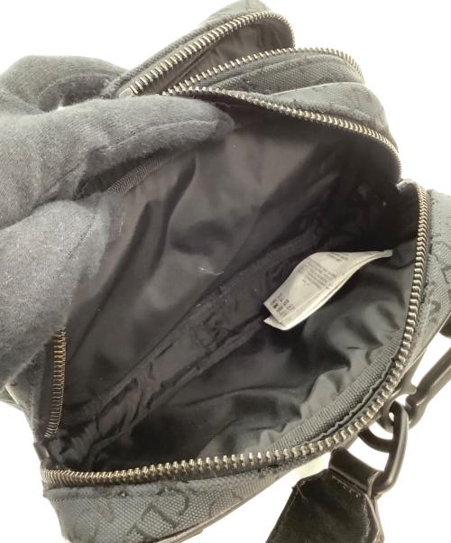 MONCLER（モンクレール）MONCLER (モンクレール) ショルダーバッグ CLIMB POUCH ブラックの古着・服飾アイテム