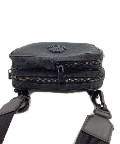 MONCLER（モンクレール）MONCLER (モンクレール) ショルダーバッグ CLIMB POUCH ブラックの古着・服飾アイテム