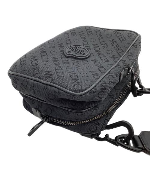 MONCLER（モンクレール）MONCLER (モンクレール) ショルダーバッグ CLIMB POUCH ブラックの古着・服飾アイテム