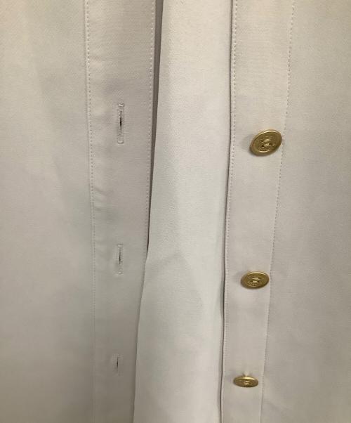BLUE LABEL CRESTBRIDGE（ブルーレーベルクレストブリッジ）BLUE LABEL CRESTBRIDGE (ブルーレーベルクレストブリッジ) 半袖ワンピース ベージュ サイズ:38の古着・服飾アイテム