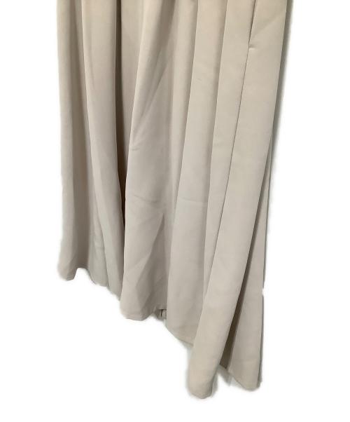 BLUE LABEL CRESTBRIDGE（ブルーレーベルクレストブリッジ）BLUE LABEL CRESTBRIDGE (ブルーレーベルクレストブリッジ) 半袖ワンピース ベージュ サイズ:38の古着・服飾アイテム