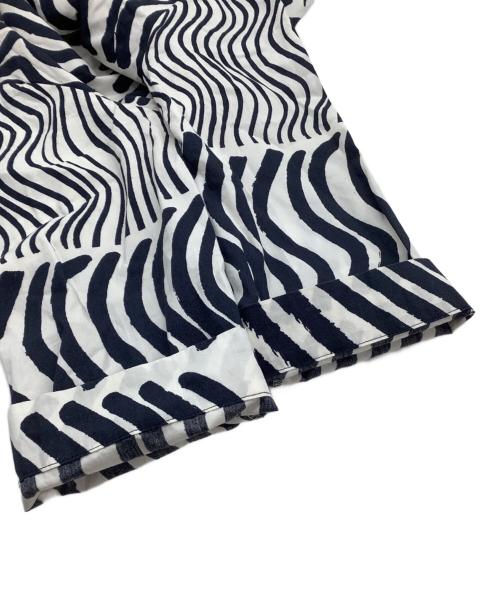 marimekko（マリメッコ）marimekko (マリメッコ) 半袖ワンピース ホワイト×ネイビー サイズ:38の古着・服飾アイテム