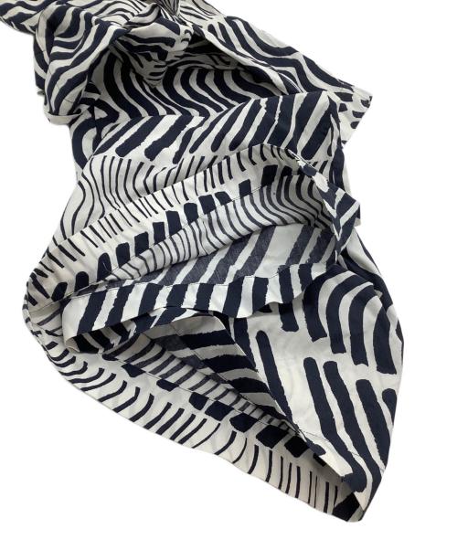 marimekko（マリメッコ）marimekko (マリメッコ) 半袖ワンピース ホワイト×ネイビー サイズ:38の古着・服飾アイテム