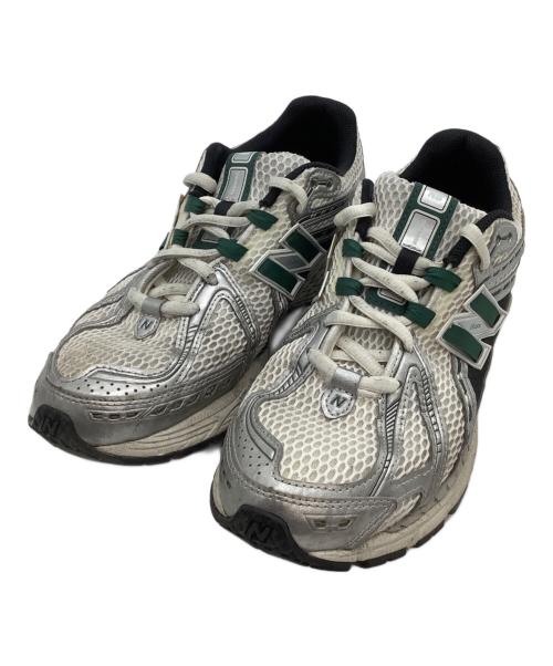 NEW BALANCE（ニューバランス）NEW BALANCE (ニューバランス) ローカットスニーカー シルバー サイズ:27.5の古着・服飾アイテム