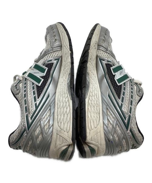 NEW BALANCE（ニューバランス）NEW BALANCE (ニューバランス) ローカットスニーカー シルバー サイズ:27.5の古着・服飾アイテム