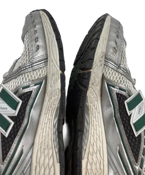 NEW BALANCE（ニューバランス）NEW BALANCE (ニューバランス) ローカットスニーカー シルバー サイズ:27.5の古着・服飾アイテム