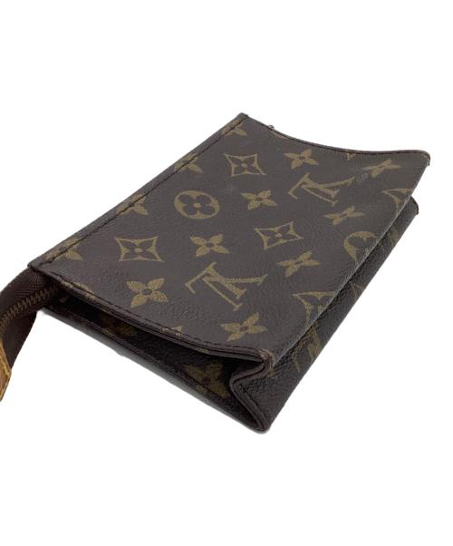 LOUIS VUITTON（ルイ ヴィトン）LOUIS VUITTON (ルイ ヴィトン) ポーチ モノグラム ポシェットトワレット15の古着・服飾アイテム