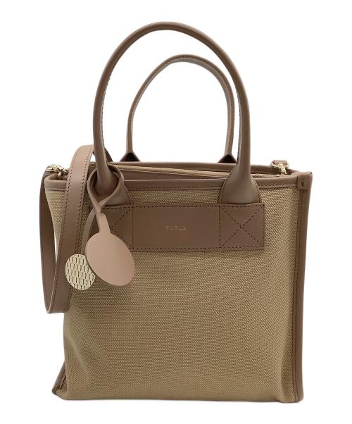 FURLA（フルラ）FURLA (フルラ) 2WAYバッグ DIVIDE IT ベージュの古着・服飾アイテム