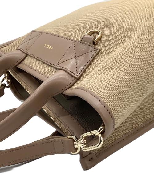 FURLA（フルラ）FURLA (フルラ) 2WAYバッグ DIVIDE IT ベージュの古着・服飾アイテム