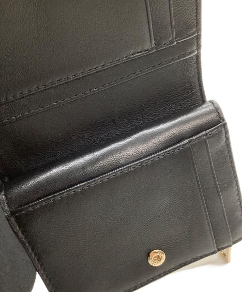 FURLA（フルラ）FURLA (フルラ) 2つ折り財布 CAMELIA ブラックの古着・服飾アイテム