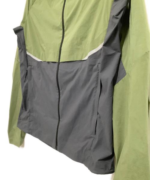 on（オン）on (オン) ジップジャケット　Core Jacket グリーン×グレー サイズ:XS 未使用品の古着・服飾アイテム