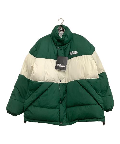 FIRST DOWN（ファーストダウン）FIRST DOWN (ファーストダウン) リバーシブルダウンジャケット シルバー×グリーン サイズ:Mの古着・服飾アイテム