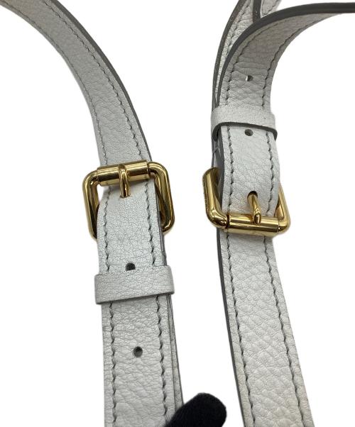LOUIS VUITTON（ルイ ヴィトン）LOUIS VUITTON (ルイ ヴィトン) ショルダーバッグ　モノグラム　マヒナ ホワイトの古着・服飾アイテム