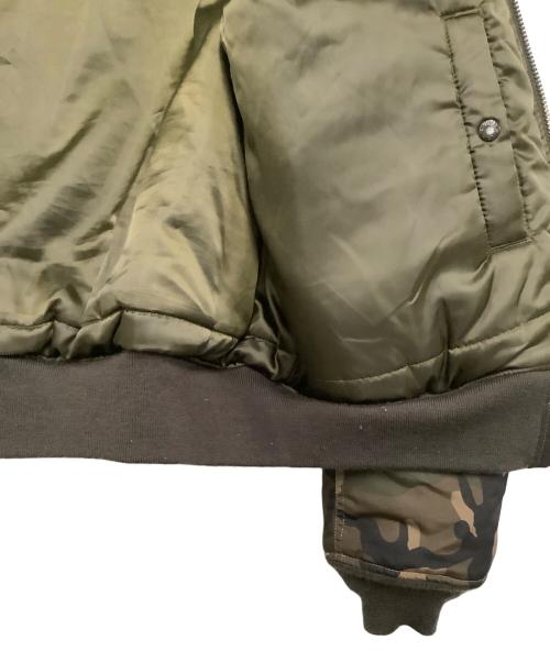 AVIREX（アヴィレックス）AVIREX (アヴィレックス) MA-1ジャケット　迷彩 カーキ サイズ:2XLの古着・服飾アイテム