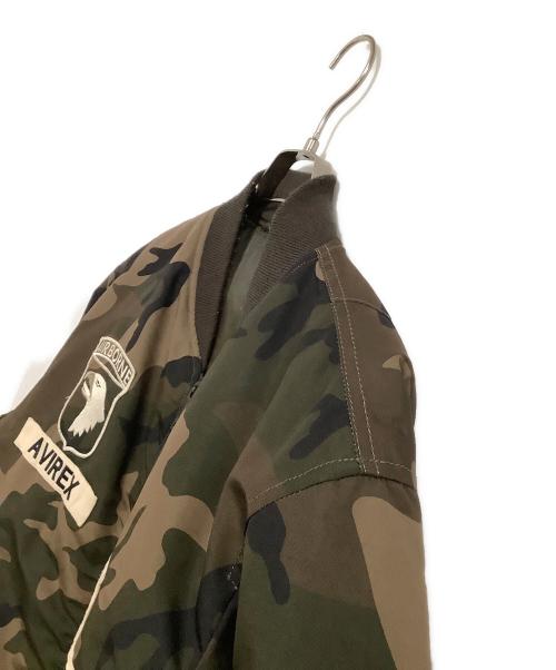 AVIREX（アヴィレックス）AVIREX (アヴィレックス) MA-1ジャケット　迷彩 カーキ サイズ:2XLの古着・服飾アイテム