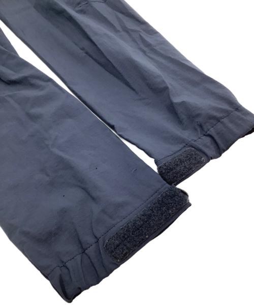 ARC'TERYX（アークテリクス）ARC'TERYX (アークテリクス) ナイロンジャケット　SQUAMISH HOODY ネイビー サイズ:Mの古着・服飾アイテム