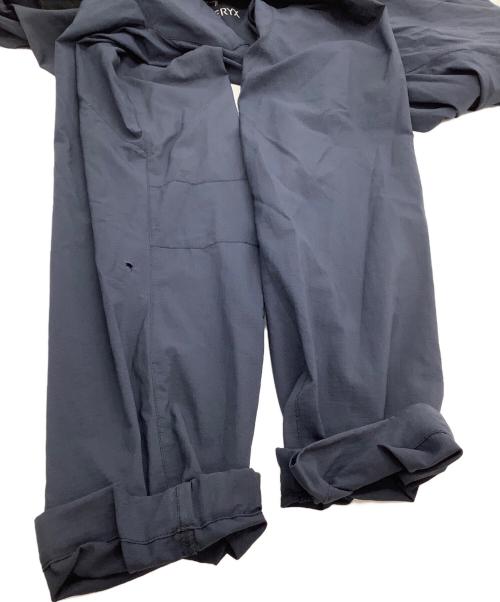 ARC'TERYX（アークテリクス）ARC'TERYX (アークテリクス) ナイロンジャケット　SQUAMISH HOODY ネイビー サイズ:Mの古着・服飾アイテム