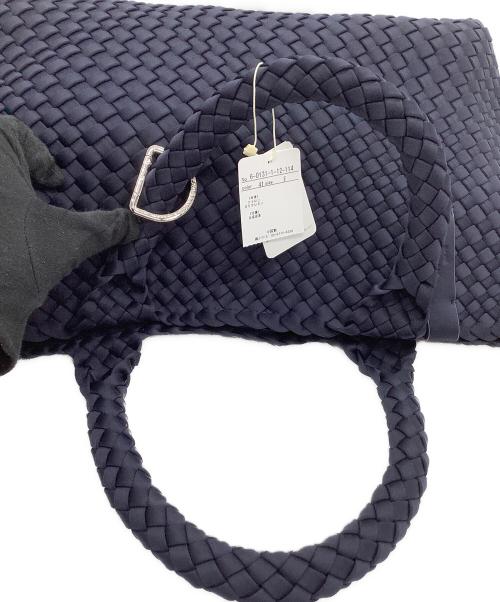 NOLLEY'S（ノーリーズ）NOLLEY'S (ノーリーズ) メッシュトートバッグ　編み込み ネイビー 未使用品の古着・服飾アイテム