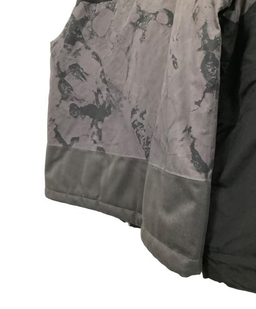 THE NORTH FACE（ザ ノース フェイス）THE NORTH FACE (ザ ノース フェイス) マウンテンパーカー ブラック×グレー サイズ:Mの古着・服飾アイテム