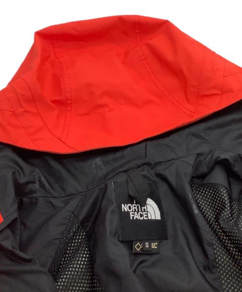 THE NORTH FACE（ザ ノース フェイス）THE NORTH FACE (ザ ノース フェイス) ナイロンジャケット レッド サイズ:Sの古着・服飾アイテム