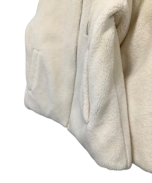 Calvin Klein Jeans（カルバンクラインジーンズ）Calvin Klein Jeans (カルバンクラインジーンズ) バックロゴボアジャケット ベージュ サイズ:Lの古着・服飾アイテム