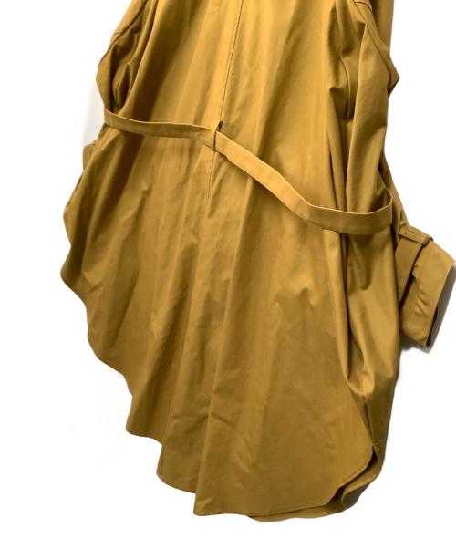 01u10（ゼロイチユーイチゼロ）01u10 (ゼロイチユーイチゼロ) トレンチコート ブラウン サイズ:freeの古着・服飾アイテム