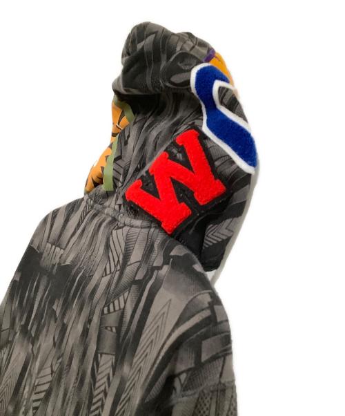 A BATHING APE（アベイシングエイプ）A BATHING APE (アベイシングエイプ) ジップパーカー　SPEED RACER SHARK FULL ZIP HOODIE グレー サイズ:Lの古着・服飾アイテム