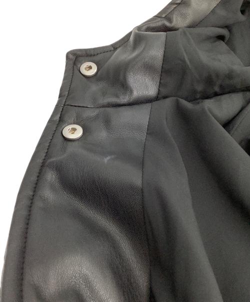 ARMANI EXCHANGE（アルマーニ エクスチェンジ）ARMANI EXCHANGE (アルマーニ エクスチェンジ) レザーライクキルティングブルゾン ブラック サイズ:Lの古着・服飾アイテム