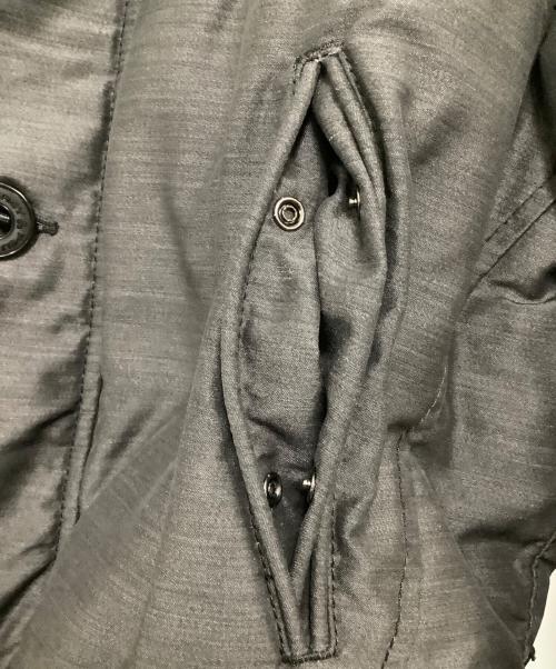 BARNEYS NEWYORK（バーニーズ・ニューヨーク）BARNEYS NEWYORK (バーニーズ・ニューヨーク) PEUTEREY (ピューテリー) ダウンジャケット グレー サイズ:XSの古着・服飾アイテム