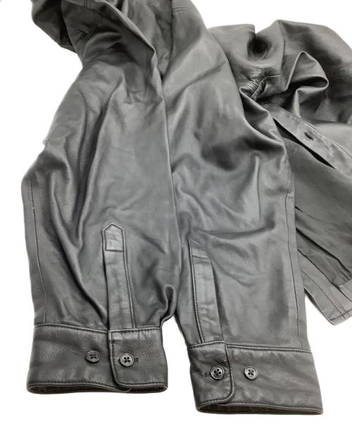 STEVEN ALAN（スティーブンアラン）STEVEN ALAN (スティーブンアラン) 長袖シャツ　SHEEP LEATHER REGULAR COLLAR SHIRT-LOOSE ブラック サイズ:XLの古着・服飾アイテム