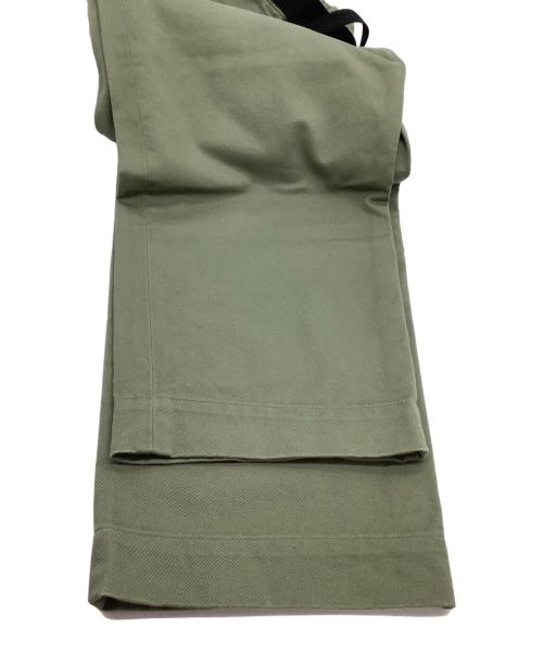 OAMC（オーエーエムシー）OAMC (オーエーエムシー) ベルテッドパンツ　REGS PANT カーキ サイズ:Mの古着・服飾アイテム