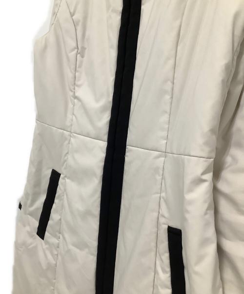 TOCCA（トッカ）TOCCA (トッカ) 中綿コート　	INVERNO	2021 RESORT COLLECTION ベージュ×ブラック サイズ:０の古着・服飾アイテム