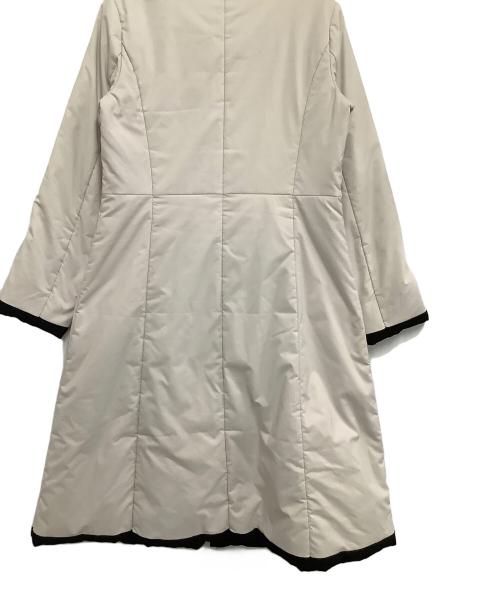 TOCCA（トッカ）TOCCA (トッカ) 中綿コート　	INVERNO	2021 RESORT COLLECTION ベージュ×ブラック サイズ:０の古着・服飾アイテム