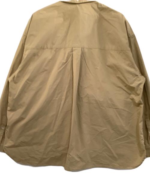 FreshService（フレッシュサービス）FreshService (フレッシュサービス) 長袖シャツ　TYPEWRITER UTILITY L/S B.D SHIRT ベージュ サイズ:Mの古着・服飾アイテム
