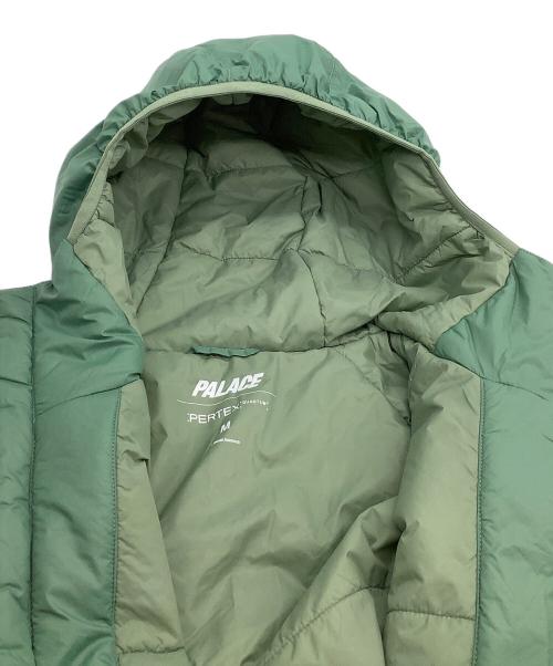 PALACE（パレス）PALACE (パレス) 中綿ジャケット　PERTEX QUANTUM PATCH JACKET グリーン×ブラック サイズ:Mの古着・服飾アイテム