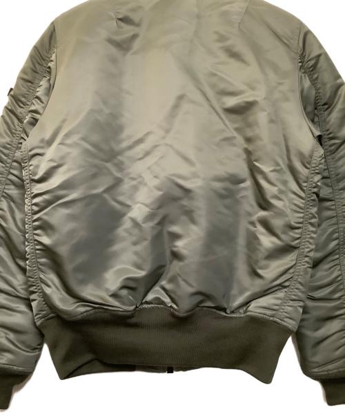 ALPHA INDUSTRIES（アルファインダストリーズ）ALPHA INDUSTRIES (アルファインダストリーズ) MA-1ジャケット カーキ サイズ:Mの古着・服飾アイテム