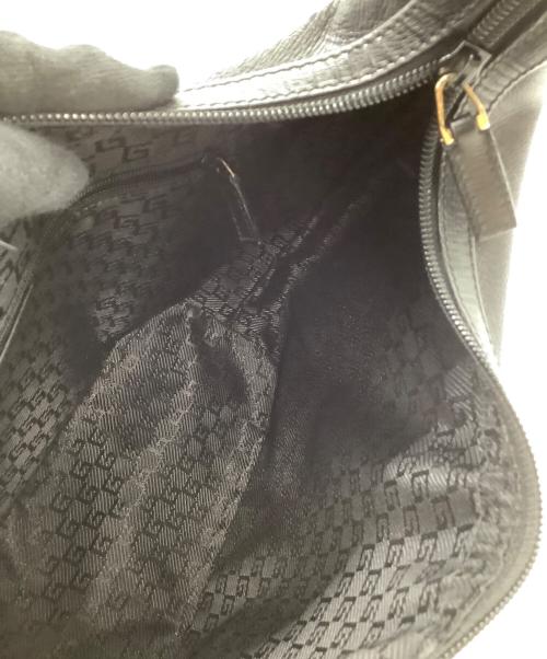 GUCCI（グッチ）GUCCI (グッチ) ワンショルダーバッグ ブラックの古着・服飾アイテム