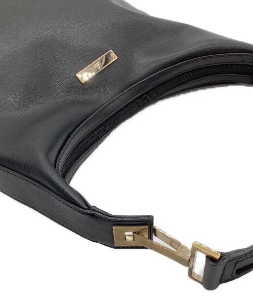 GUCCI（グッチ）GUCCI (グッチ) ワンショルダーバッグ ブラックの古着・服飾アイテム