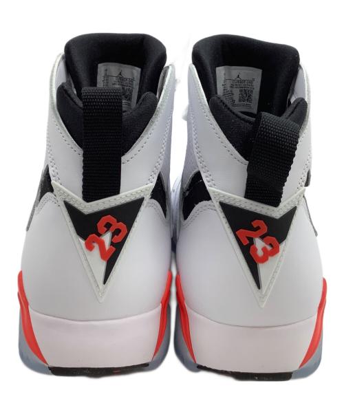 NIKE（ナイキ）NIKE (ナイキ) ハイカットスニーカー Air Jordan 7 Retro ホワイト サイズ:29 未使用品の古着・服飾アイテム